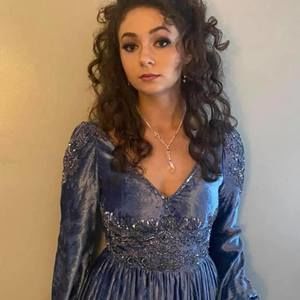 Meet your Posher, Katelyn